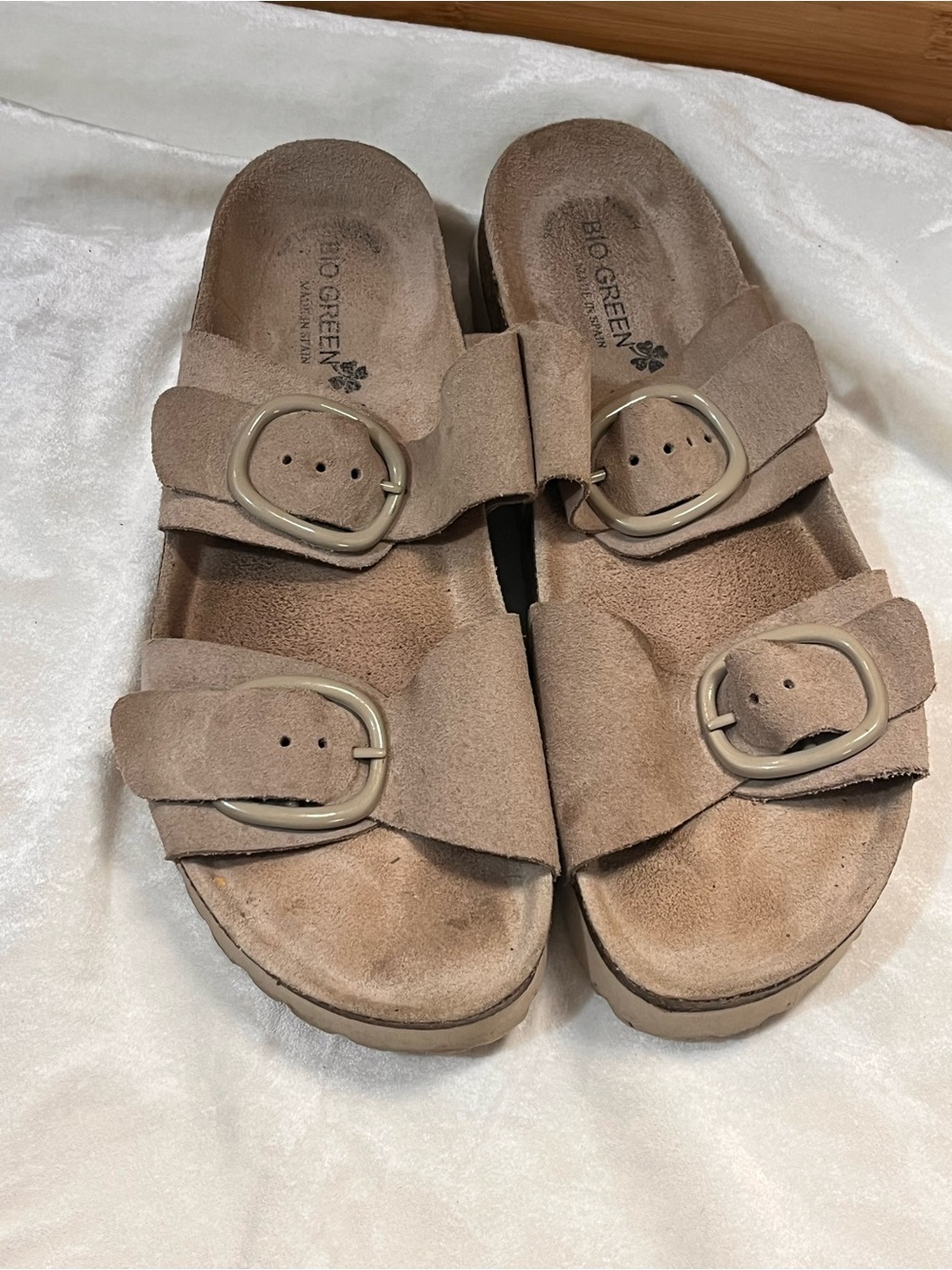 Cloud-Comfort Dual Buckle Sandals in Taupe by